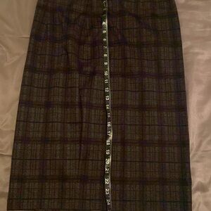 Stretch striped skirt